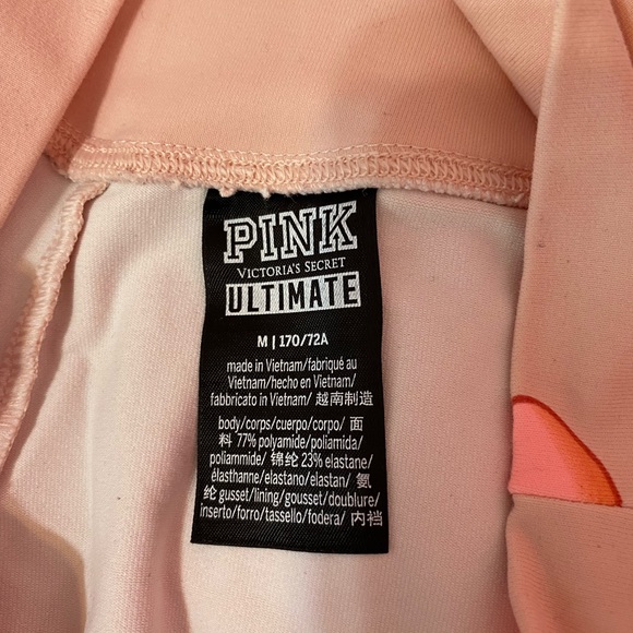 Victoria’s Secret PINK Ultimate Leggings Size Medium 🍑 Peaches! - Picture 2 of 3